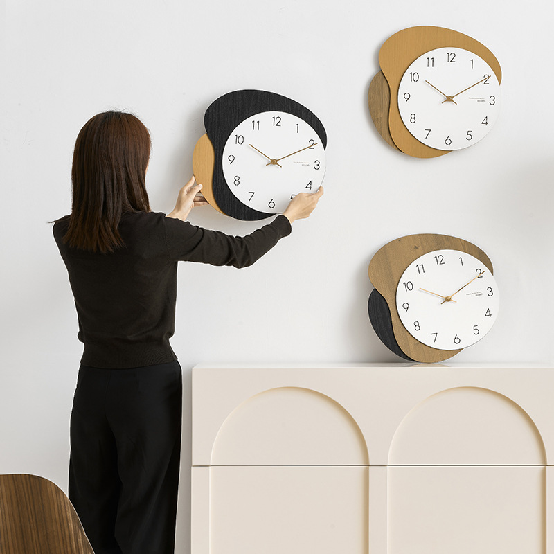 Picture of Wozoom No Punching Home Fashion Clock Modern Simple Popular Clock Living Room Creative Accessible Luxury Wall Clock