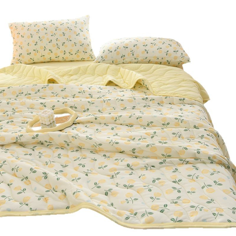 Picture of New Type A Knitted Cotton Summer Quilt Single Double Student Dormitory Summer Air-conditioning Quilt Children's Thin Quilt Washable
