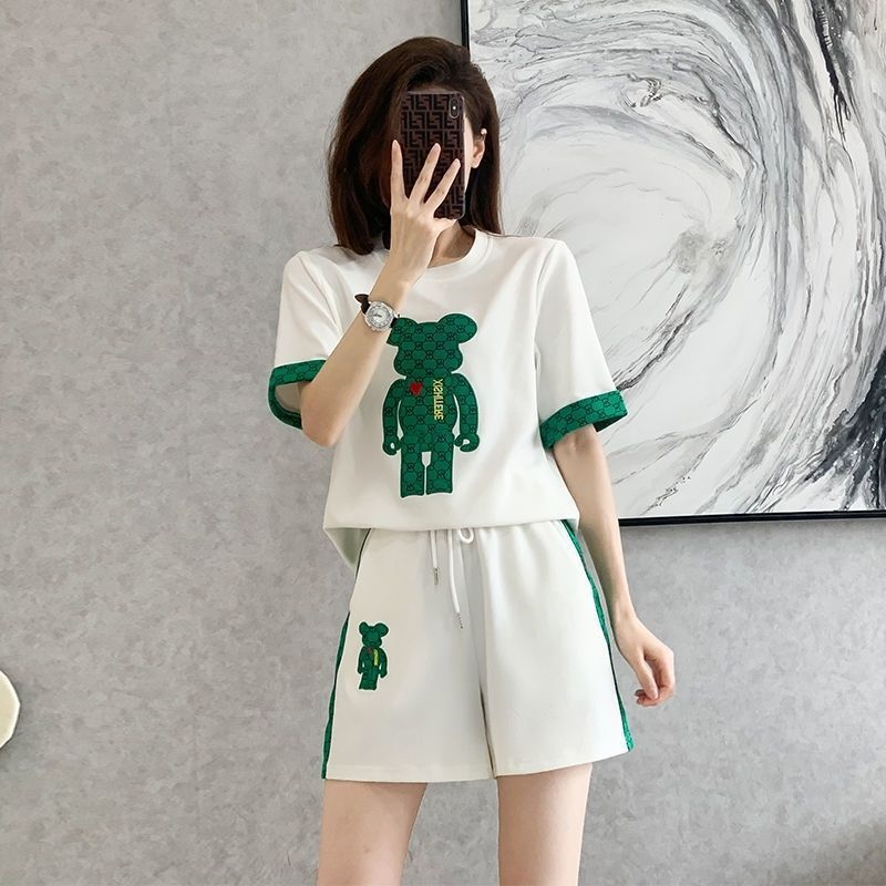 2025 New Sports Suit T-Shirt Shorts Suit Women's Summer Short-Sleeved Two-Piece Trendy Set