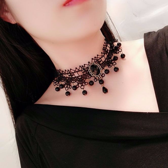 Picture of Cross Border Accessories Women's Neck Strap Court Gothic Spice Girl Neck Chain Lace Necklace Choker Clavicle Chain Collar Collar Vintage