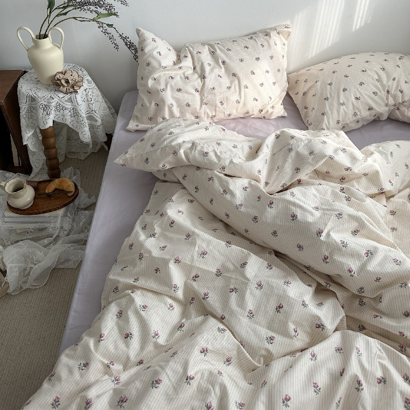 Picture of Small fresh pastoral style cotton bed four-piece set cotton bed sheet quilt cover quilt cover bed hat dormitory three-piece set