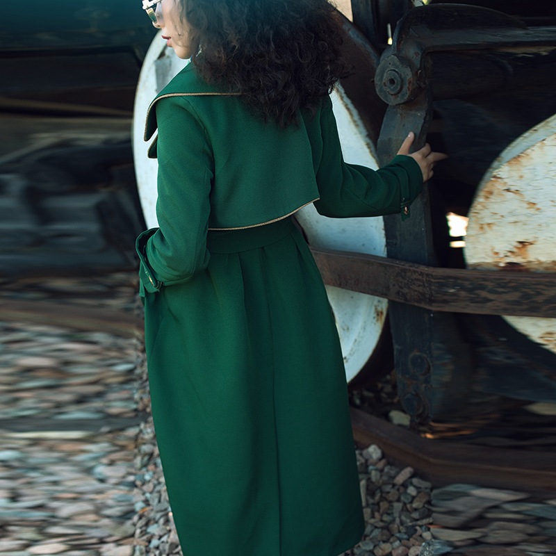 Picture of Dark Green Mid-Length Trench Coat 2025 Spring and Autumn New Slim-Fit Long Coat with a British Style and Double-Breasted Design