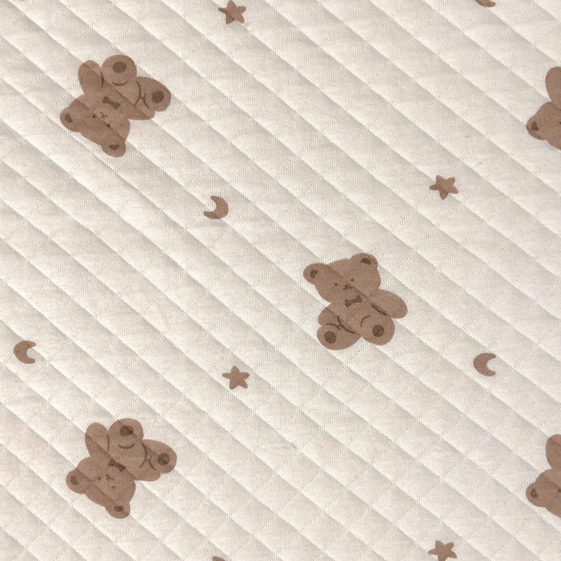 Picture of Original White Diamond Lattice Jacquard Air Layer Printed Baby Quilted Fabric Baby's Sleeping Bag Quilted Fabric
