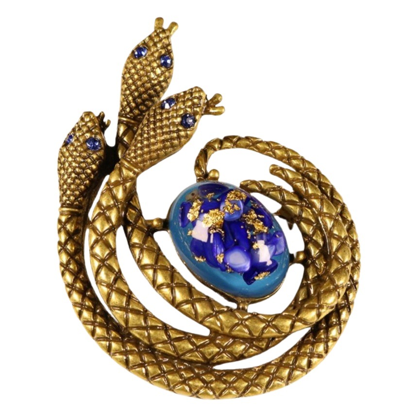 Qingdao vintage Middle Ancient Jewelry Jewelry Brooch Earrings Light Luxury Retro Personalized Design High-grade suit