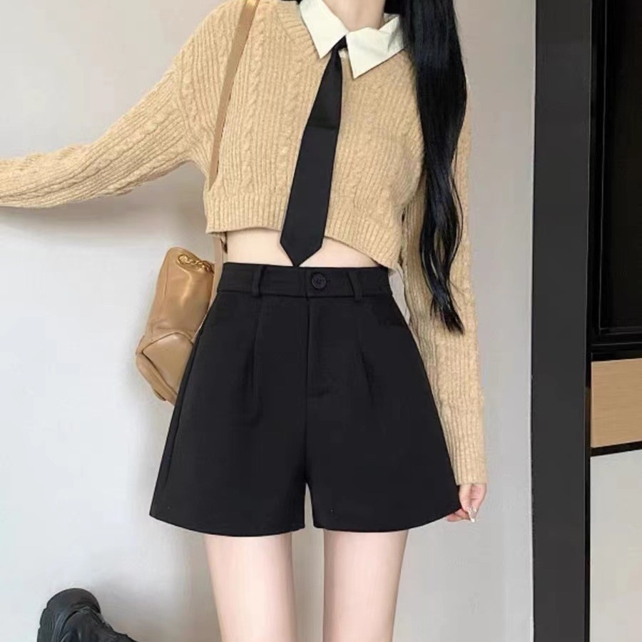 Black woolen shorts women's autumn and winter slimming versatile high waist wide leg pants 2023 new small boots outer wear