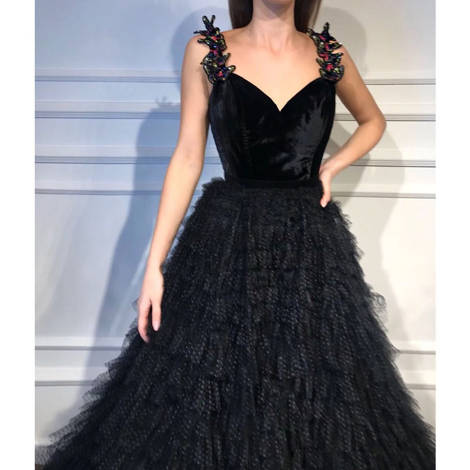 Picture of European and American large size small dignified and graceful black multi-layer pleated suspender long skirt annual performance host dress