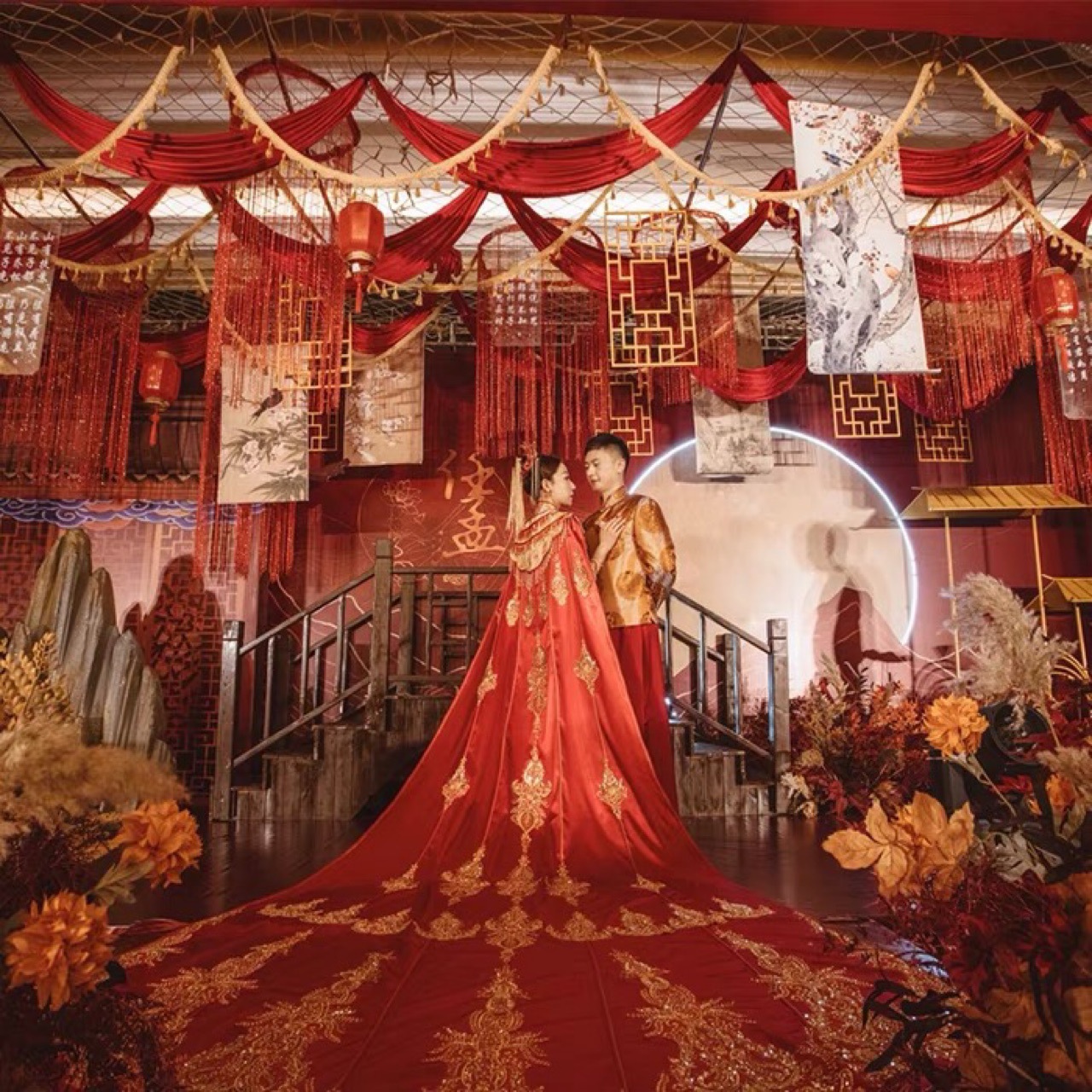 Phoenix crown Xiaxiao Xiuhe dress bride 21 new Queen cloak big tail wedding Chinese wedding shawl
