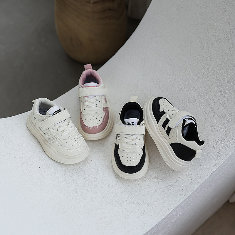 Children's casual sneakers 2025 autumn new baby soft-soled anti-slip toddler shoes baby children's fashion shoes