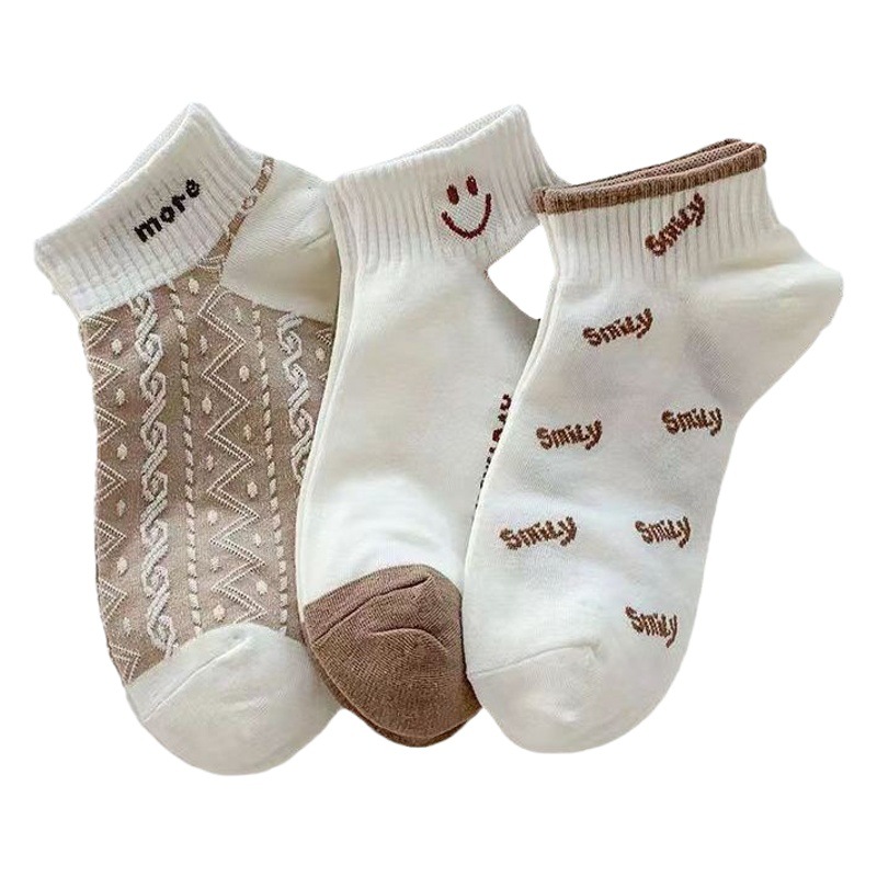 Letter socks women's summer thin ins trendy Korean style dopamine socks cute Japanese student sports boat Socks