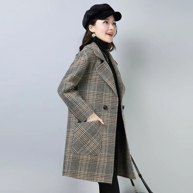 Picture of Dress Collar Plaid Woolen Coat Women's Autumn and Winter New Korean Style Loose Mid-length Coat Small Coat