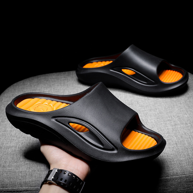 Slippers: Summer outer wear sports beach shoes couple new home non-slip flat flip flops outdoor casual men's sandals