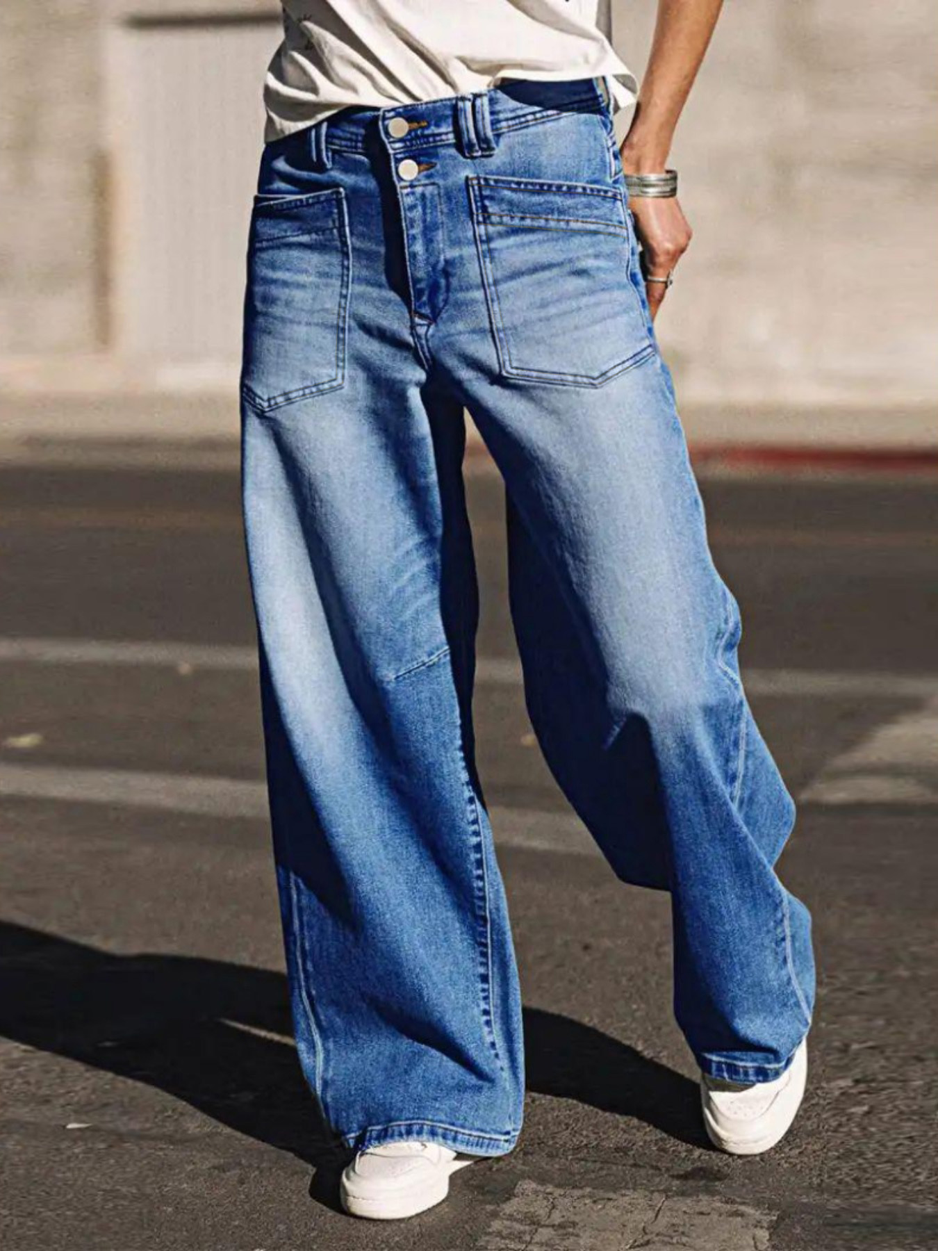 Standard women's loose stretch jeans simple and fashionable style washed denim 2025 new