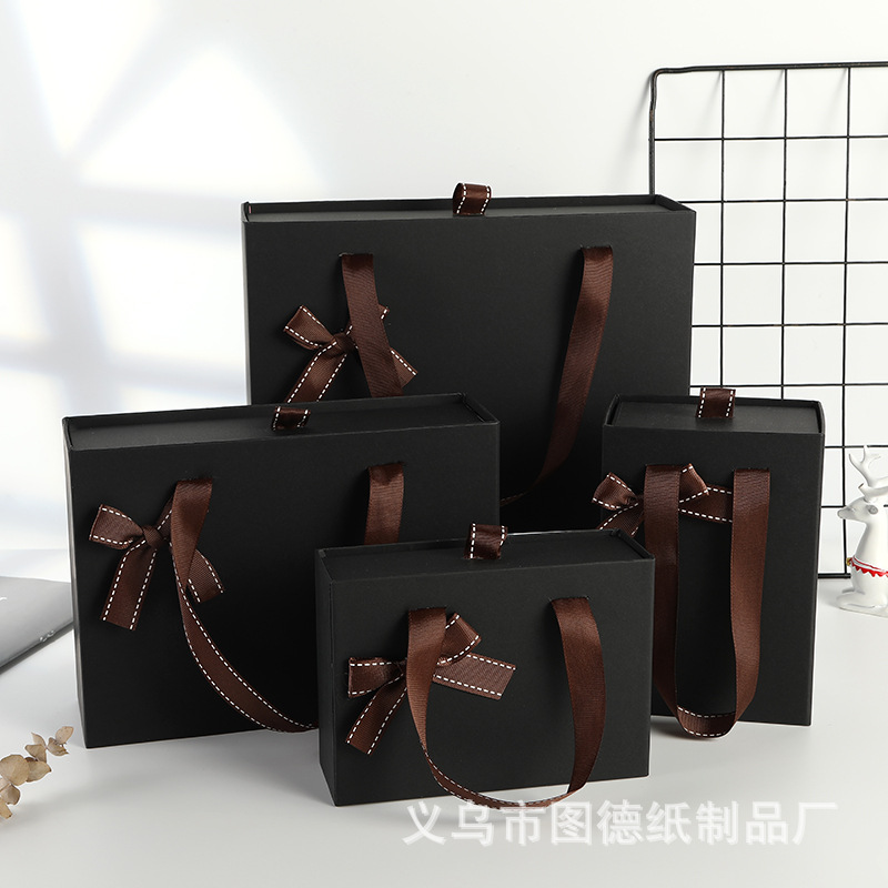 Business black gift box simple large portable box for girlfriend exquisite gift box drawer box companion gift box