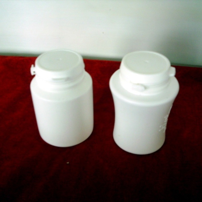 Easy-To-Tear Curved Plastic Bottles for Chewing Gum, Candy, Tea, and Food Packaging Manufacturers Hdpe Ldpe Pp Blow Molding