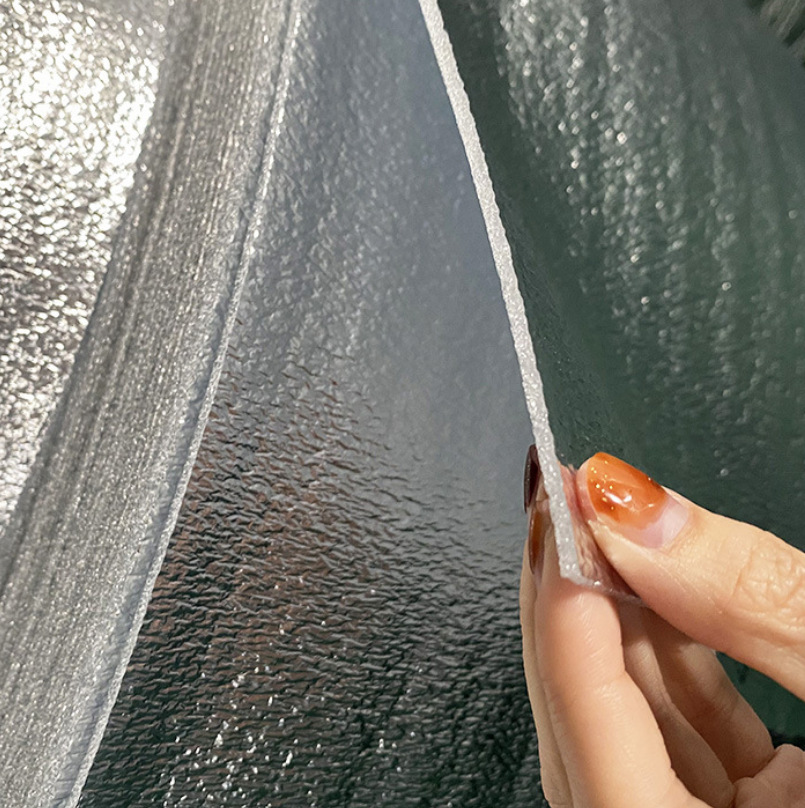 Picture of Thickened moisture-proof packaging cotton plaid Pearl cotton aluminum film 8mm thick thermal insulation material composite aluminum film coiled material