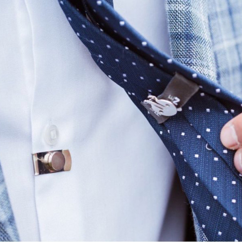 Magnetic suction tie clip Wrinkle-proof seamless shirt magnetic suction buckle anti-floating throw invisible placket fixed magnetic tie clip