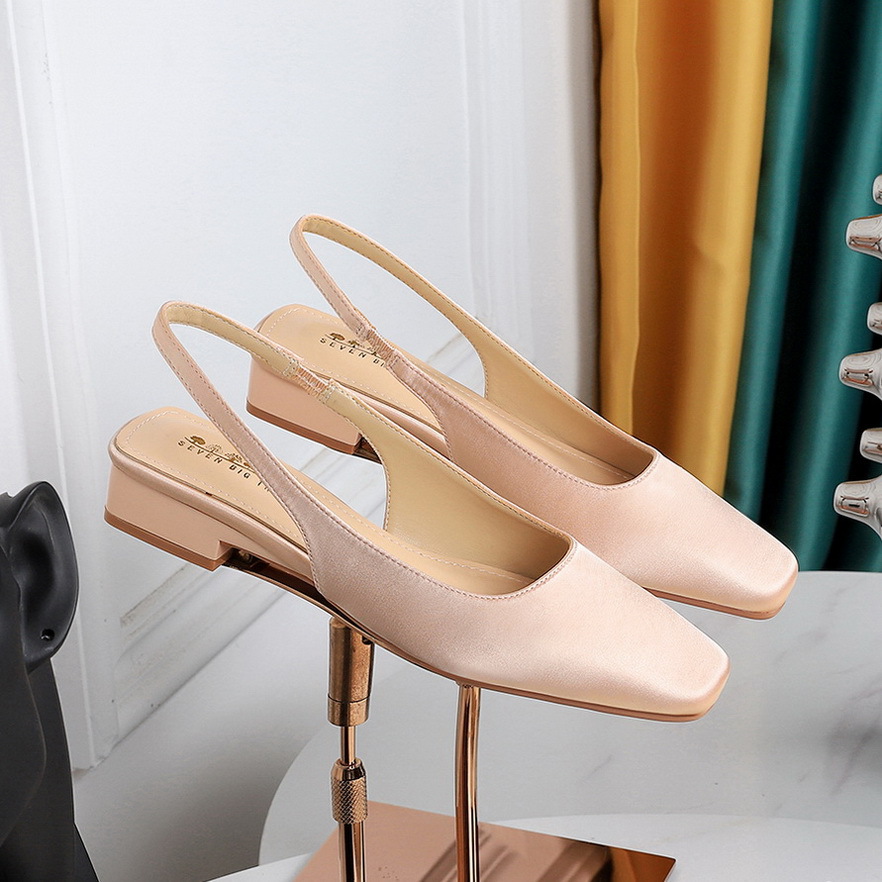 Picture of 972 French Retro Style Flats Heel Shallow Mouth Back Strap Square Toe Flats Feminine Silks and Satins Toe Cap Low Heel Women