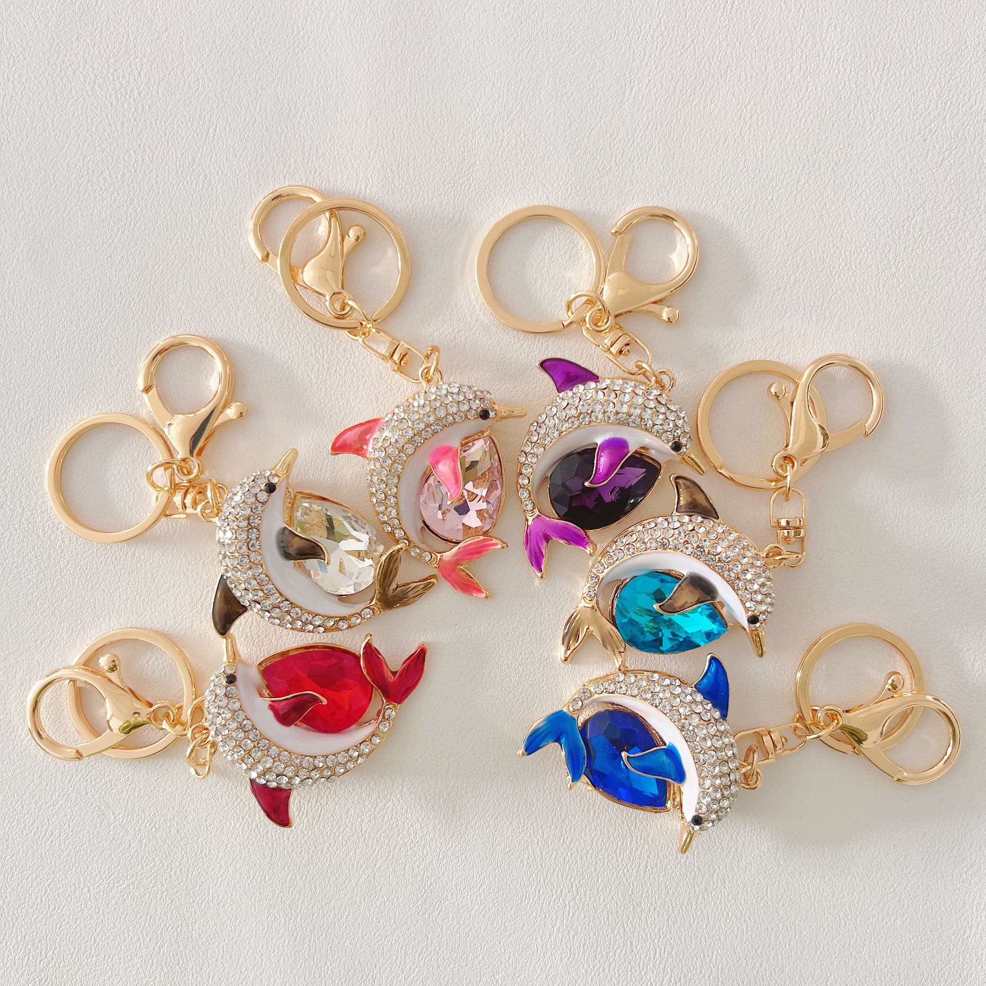 Cross-border Cute Alloy Rhinestone Crystal Dolphin Keychain Couple Bag Accessories Car Key Chain Pendant Gift