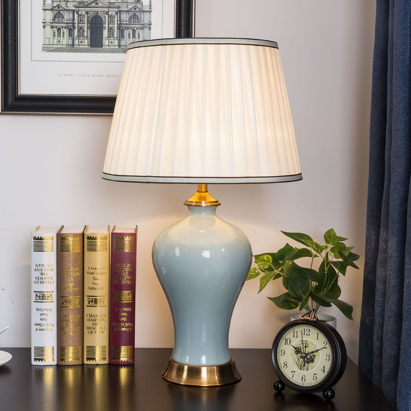 Jingdezhen ceramic table lamp American simple table lamp living room bedroom bedside lamp model room led table lamp wholesale