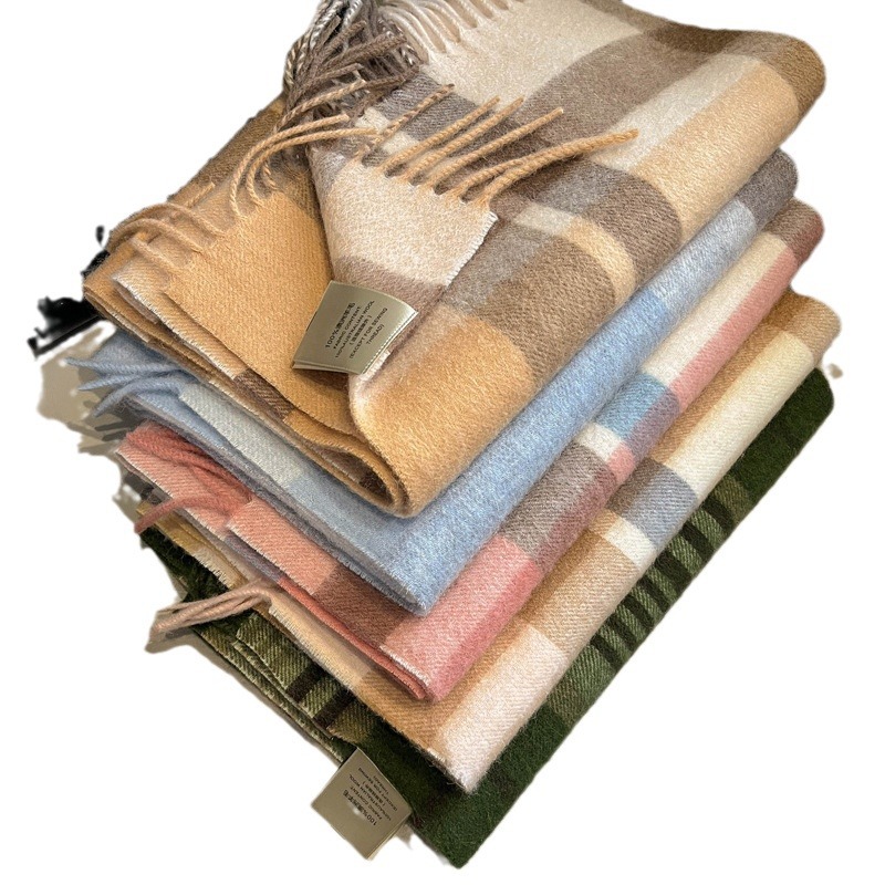 Picture of 2025 New British Wool Scarf Women's Autumn and Winter Plaid Warm Fashion Easiest for Match Middle-Aged Ladieswear's Scarf Gift