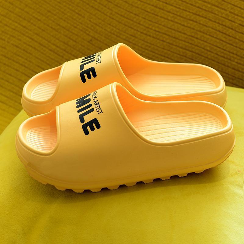 Extra Thick-Soled Sandals for Women, Suitable for Summer Outdoor Wear, Home Use, Odor-Resistant, Bathroom Shower, Silent Indoor Soft-Soled Couple Slippers for Men