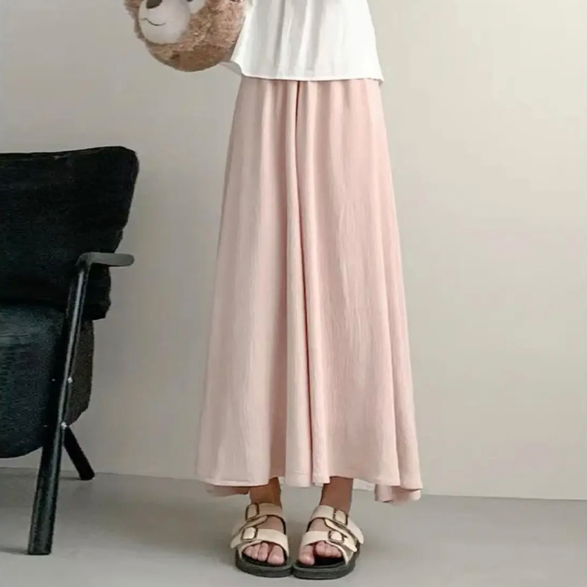 Picture of Ice Silk Culottes for Women Summer 2025 New Style Small High-Waisted Eight-Point Pants Drapedy A-Line Wide-Leg Skirt with Large Hem