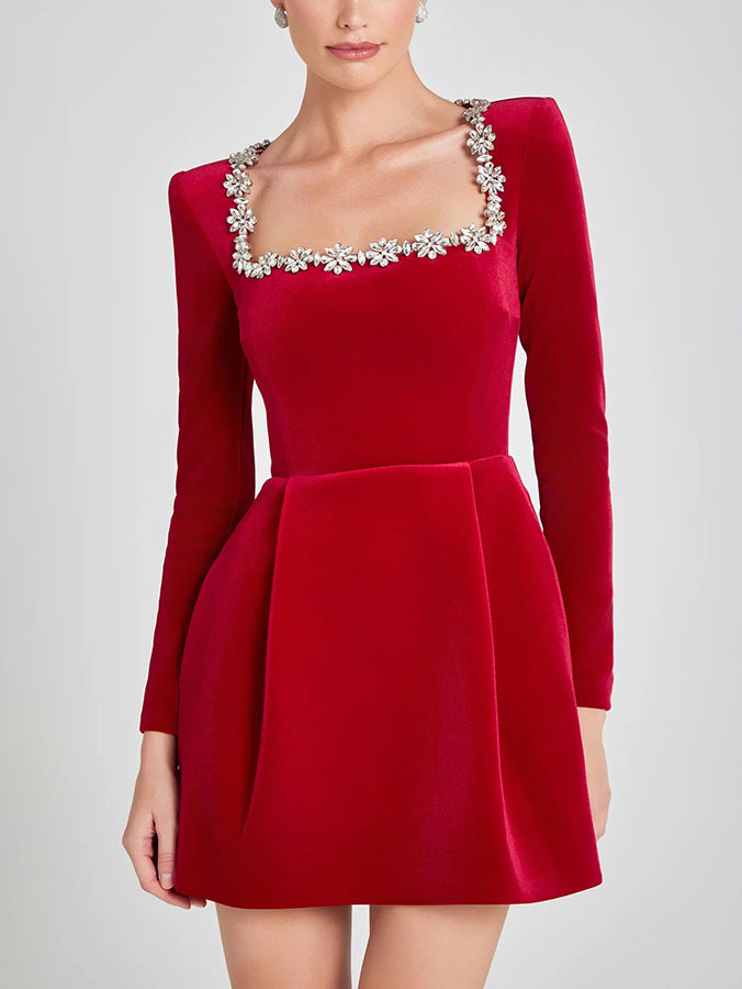 Cross-border European and American Festival Banquet 2024 European and American Women's Black Velvet Slim Fit Jewelry Fashion Long Sleeve Short dress