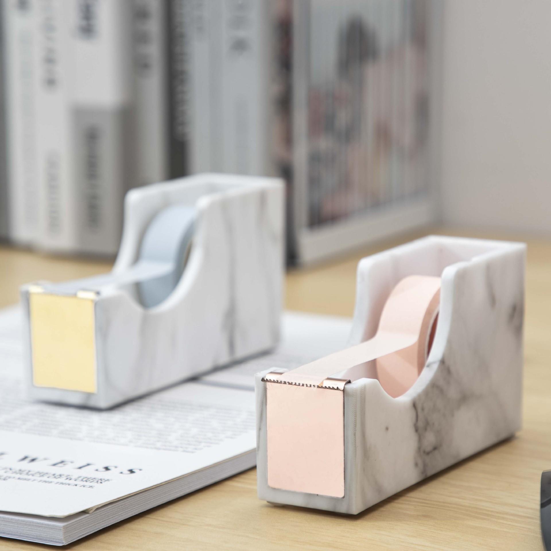 Mingqiang cross-border marbling acrylic tape holder tape cutting machine desktop Office Supplies gift suit