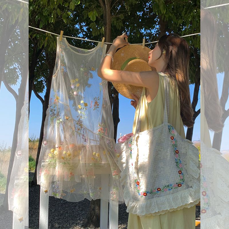 Picture of "Die Ling Huayang" Mesh Embroidered Sleeveless Dress for Women Summer Loose Layered Overskirt Vest Dress