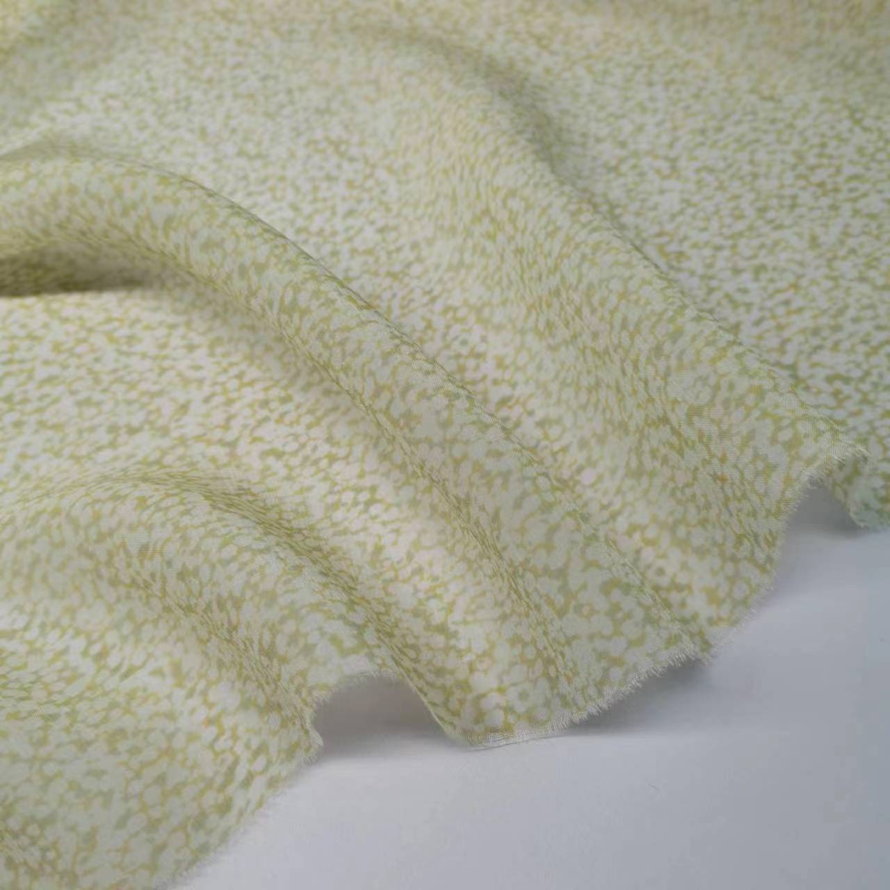 Special Offer Wide Silk Cotton Smooth Georgette Fabric Refreshing Small Floral Dress Fabric
