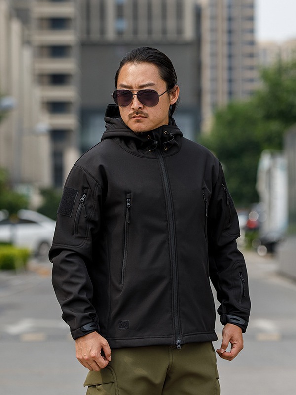 Picture of Shark Skin Soft Shell Jacket Camouflage Jacket Fleece Thickeneded Tactical Military Fan Jacket Hooded Mountaineering Jackettad
