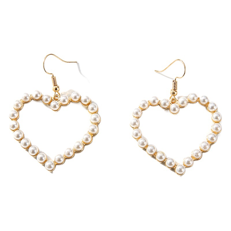 Retro Korean version of pearl earrings women's heart-shaped earrings hollow peach heart ear clip sweet love earrings jewelry wholesale