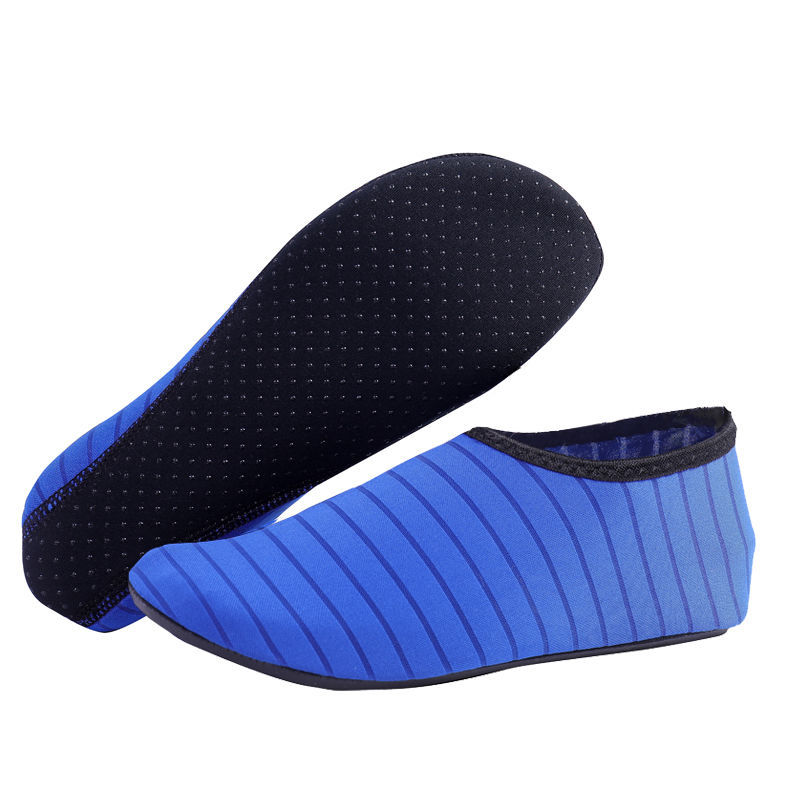 Picture of Beach shoes and socks men's and women's snorkeling shoes diving equipment beach socks non-slip quick-drying wading swimming shoes yoga shoes manufacturers