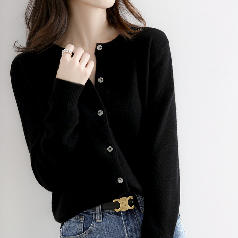 Picture of 2023 autumn and winter new women's round neck cardigan bottoming shirt Korean style long sleeve fashion soft knitted small coat