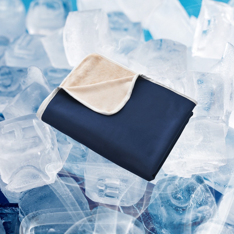 Amazon Cold Ice Silk Blanket Summer Thin Blanket Office Children Nap Cold Blanket Spot Wholesale
