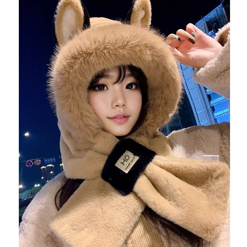 Picture of Cute Bear Hat Gloves Three-in-One Scarf Plush Hat Winter Riding Women's Easy Outdoor High-Level Warm Hat