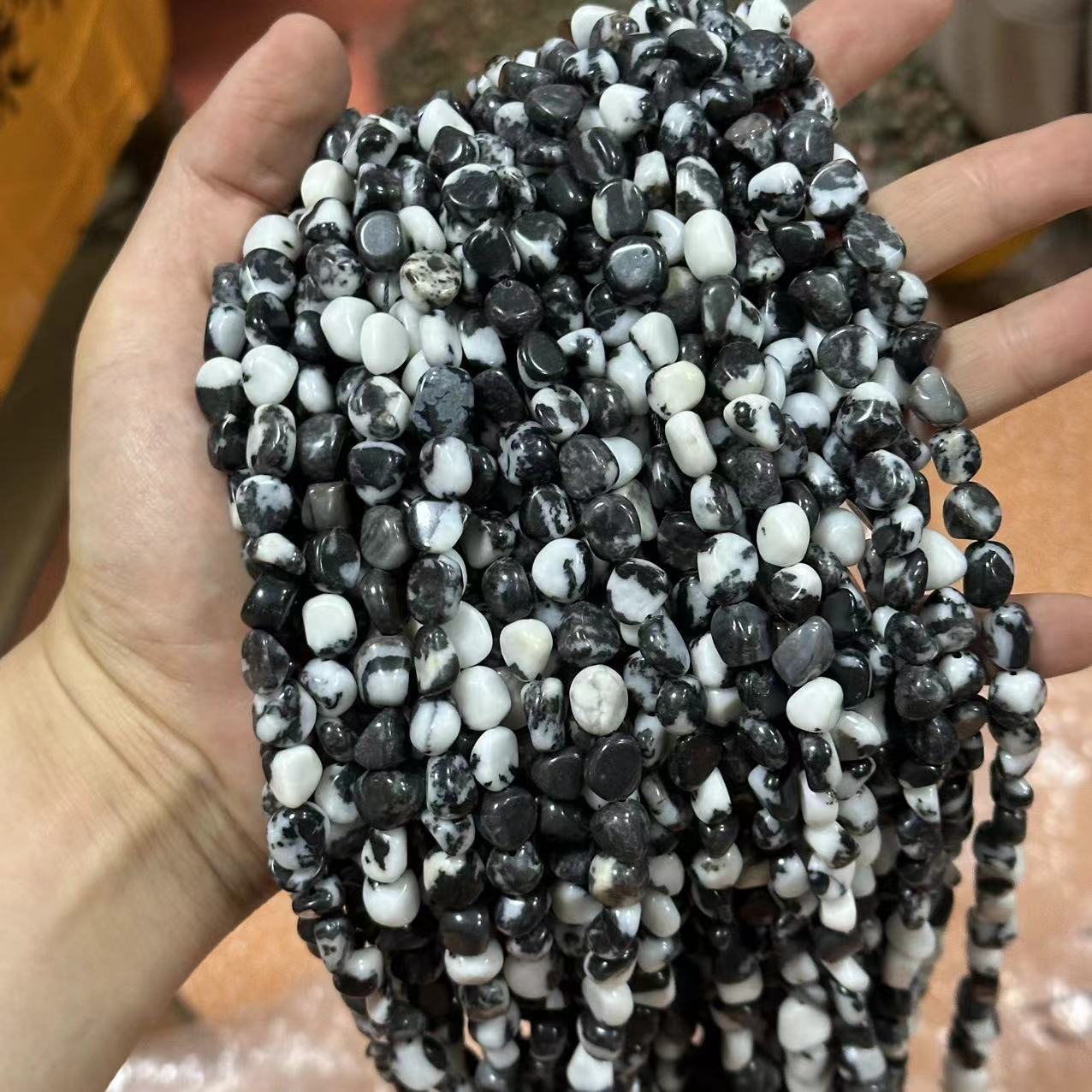 Picture of 8*10mm natural raw stone with loose beads semi-finished beads manufacturers spot wholesale jewelry accessories cross-border foreign trade