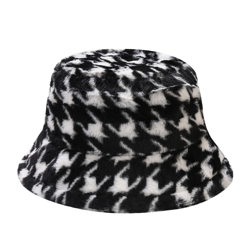 Autumn and Winter Fisherman Hat Women's New Thickened Plush Internet Celebrity Travel Warm Houndstooth Pot Hat Couple Imitation Rabbit Fur Hat