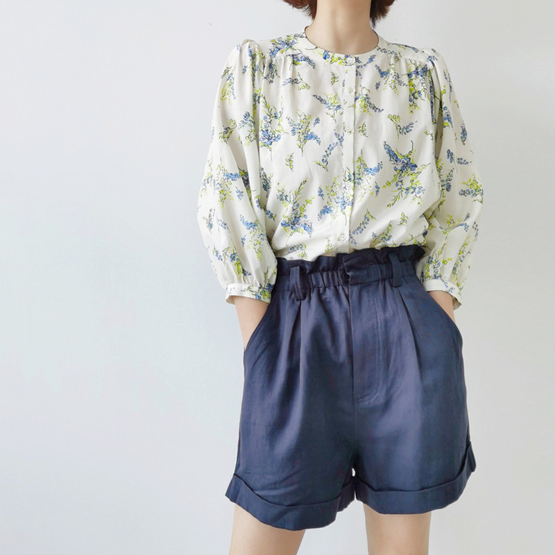 Picture of Does not support 7-day French holiday style silk cotton printed cropped lantern sleeve shirt women's loose button doll shirt