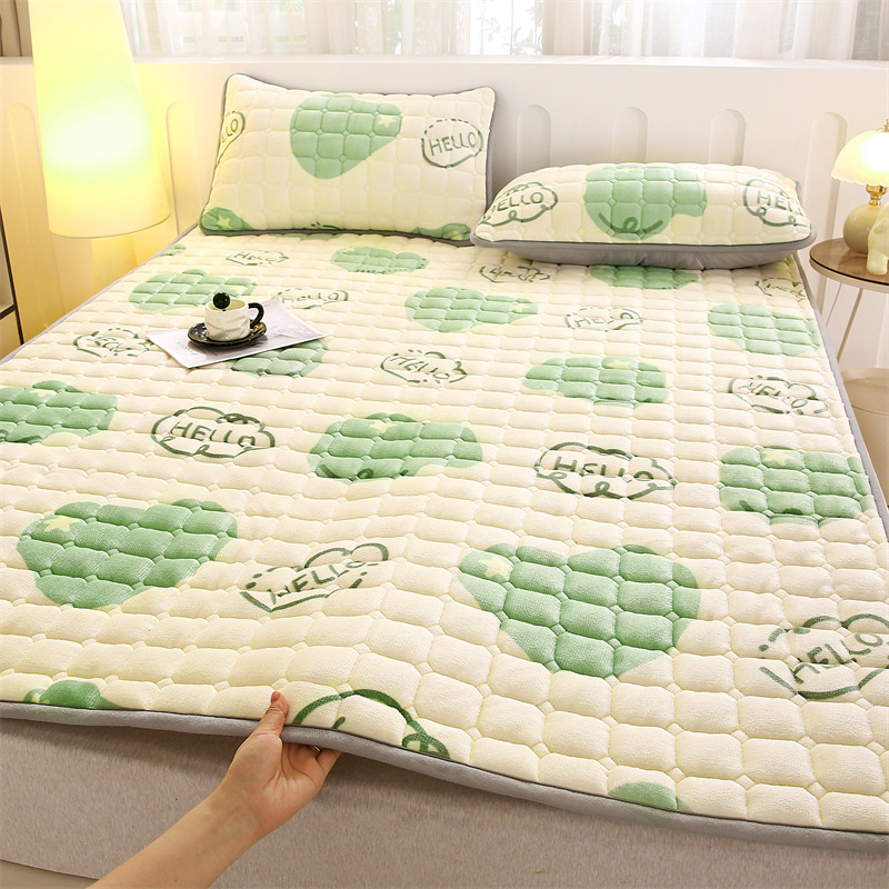 Picture of Milk velvet mattress cushion single student dormitory mattress cushion blanket winter plus velvet mattress double wholesale