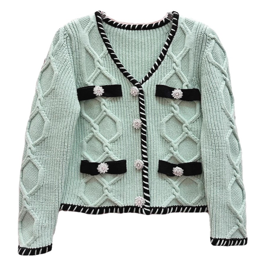 Zhang Yuanying Star Fashion suit Diamond Buckle Pocket Stitching Twister Knitted Cardigan Hip Skirt Two-Piece Winter Set