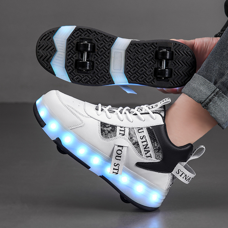 Manufacturers exclusively for cross-border four-wheel heelloo shoes deformation shoes 6 to 20 years old four-wheel deformation skates can walk