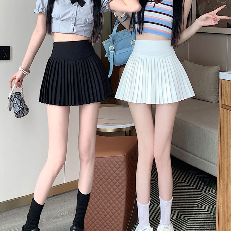Pleated skirt Four Seasons white anti-exposure small skirt women's hot girl A- line skirt jk
