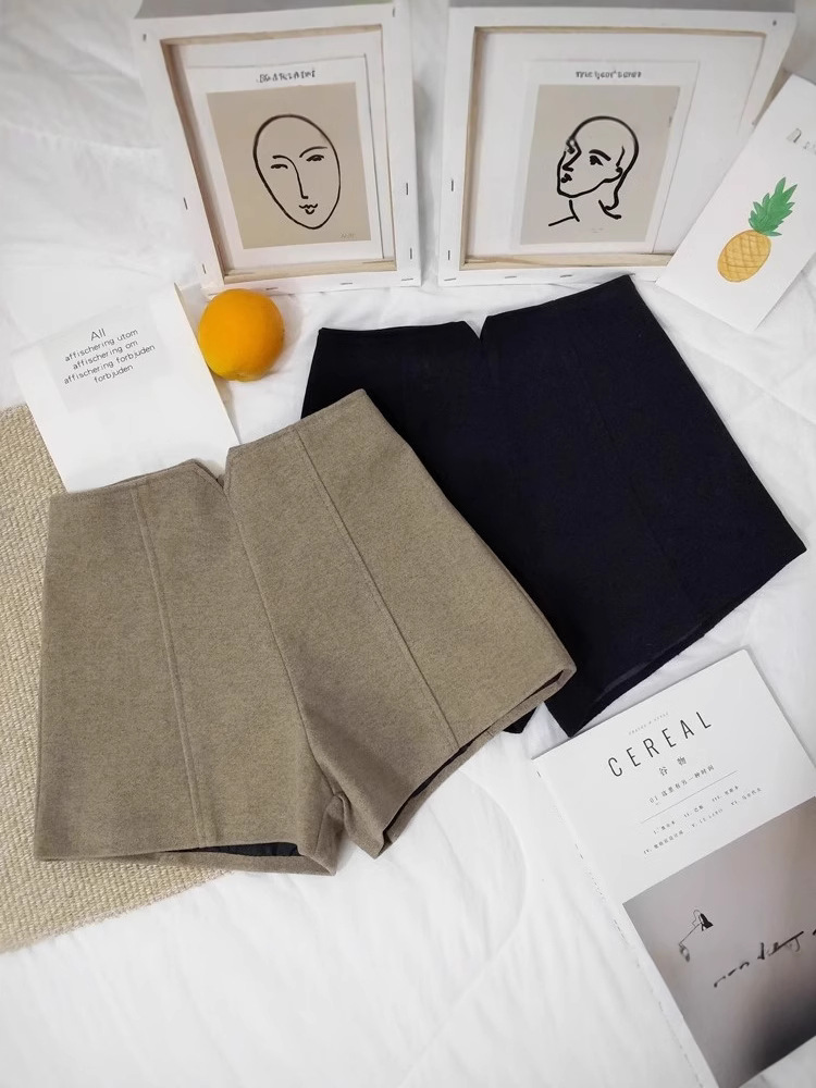 plus size Woolen Shorts Women's Autumn and Winter 2024 New High Waist Wide Leg Pants Base Slimming Straight Outer Wear A- Shoe Pants