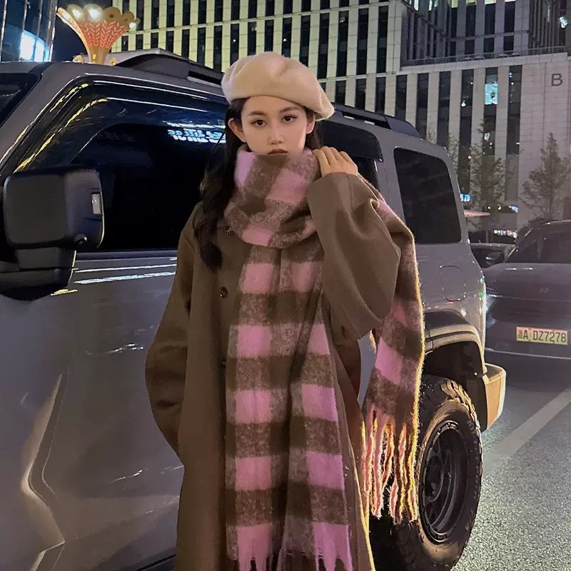 Picture of Maillard new striped scarf women's autumn and winter thickened warm neck snood student versatile solid color scarf manufacturer cross-border