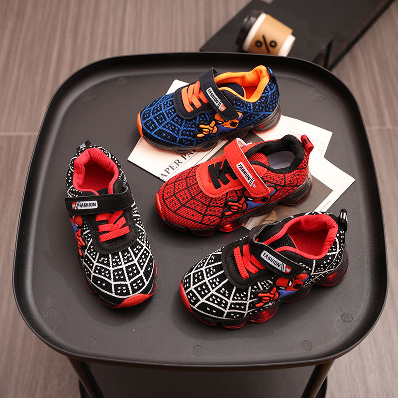 Children's Sports Shoes, Boys' Flashing Shoes, Boys' and Girls' Mesh Breathable Running Shoes, Cartoon Led Light-Up Running Shoes