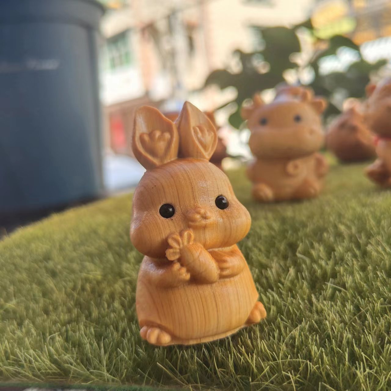 Picture of Thuja Wood Carving Zodiac Handhandle Cute Small Animal Desktop Ornaments Crafts Birthday Gift Pendant