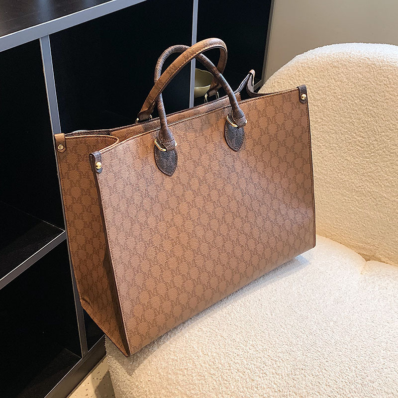 Picture of Women's Bag 2024 New Fashionable Large Capacity Shoulder Handbag Handbag Commuter Women's Bag Tote Bag