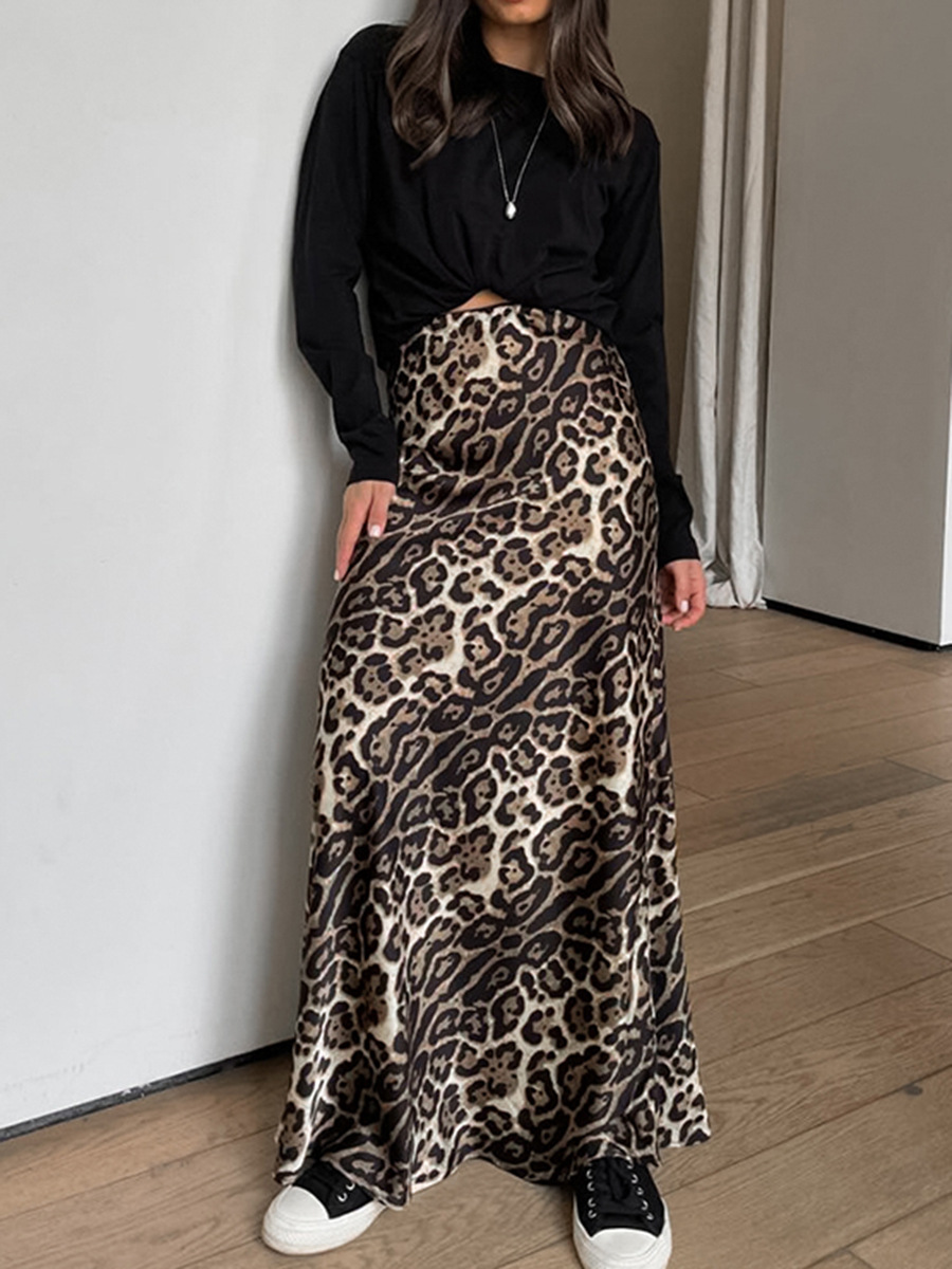 2024 autumn European and American retro leopard print skirt women's fashion high waist drape satin A- line dress wholesale women's clothing