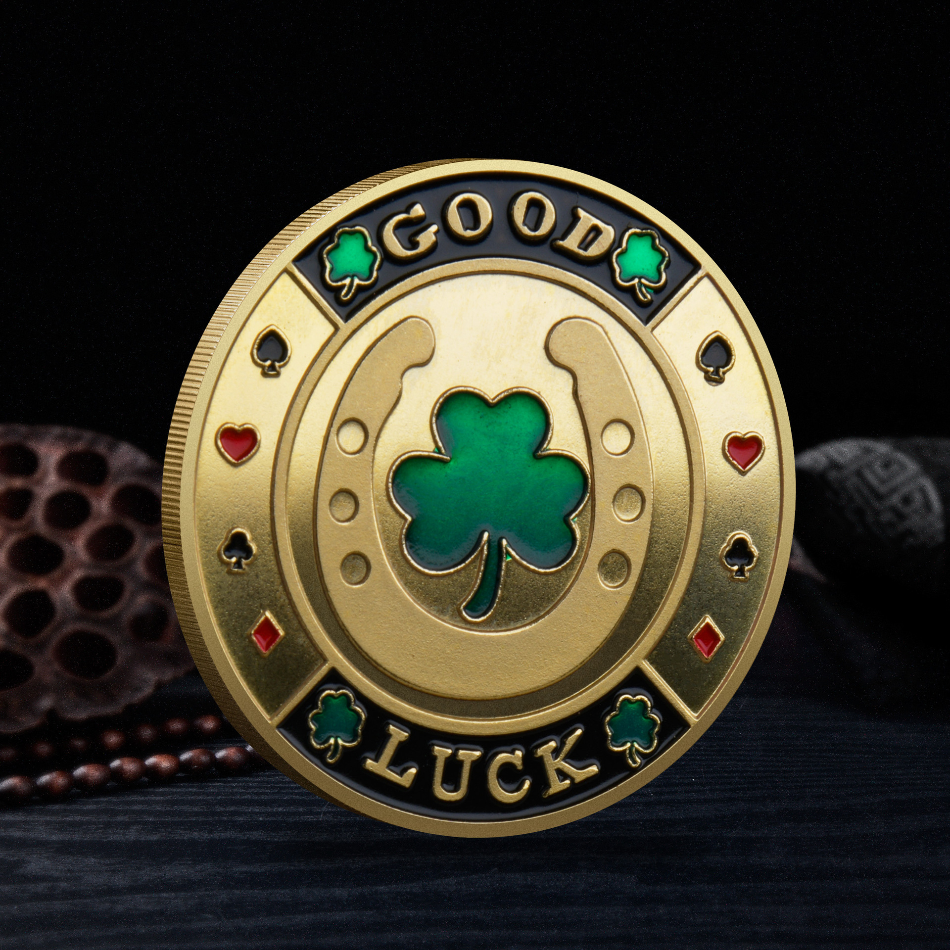 Picture of Chips Commemorative Medallion Las Vegas Lucky Gold and Silver Coin Metal Card Presser Collection Gift Cross-border